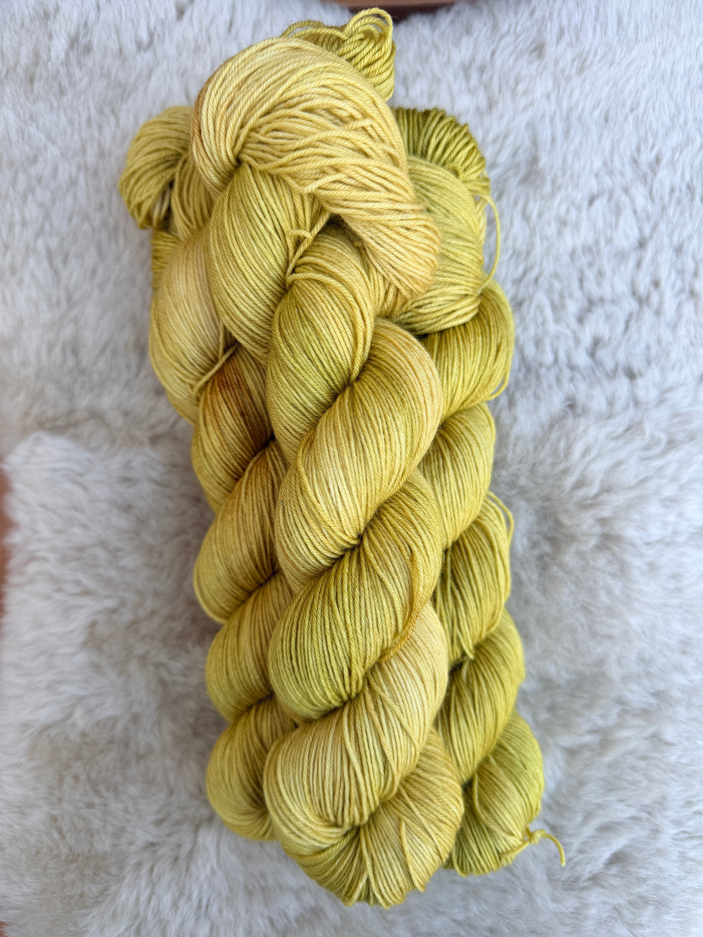 "Wo das Licht im Sanddorn hängen bleibt" MeerMerino  100% Merino 400m/100g